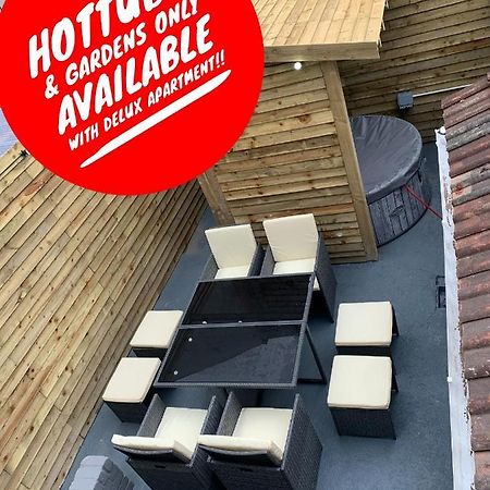 Albert Luxury Hottub & Jacuzzi Apartments Blackpool Exterior photo