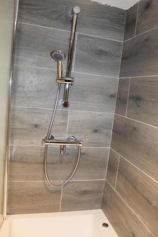 Albert Luxury Hottub & Jacuzzi Apartments Blackpool Exterior photo