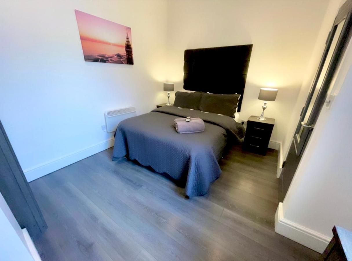 Albert Luxury Hottub & Jacuzzi Apartments Blackpool Exterior photo